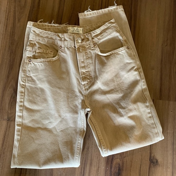 Free People Dakota Straight Leg Jean - Picture 5 of 8